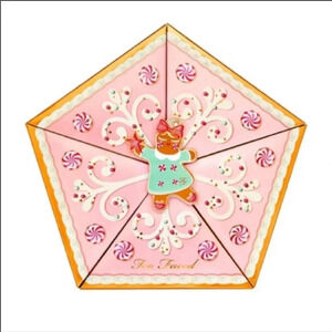 NIB TOO FACED CHRISTMAS STAR EYESHADOW PALETTE